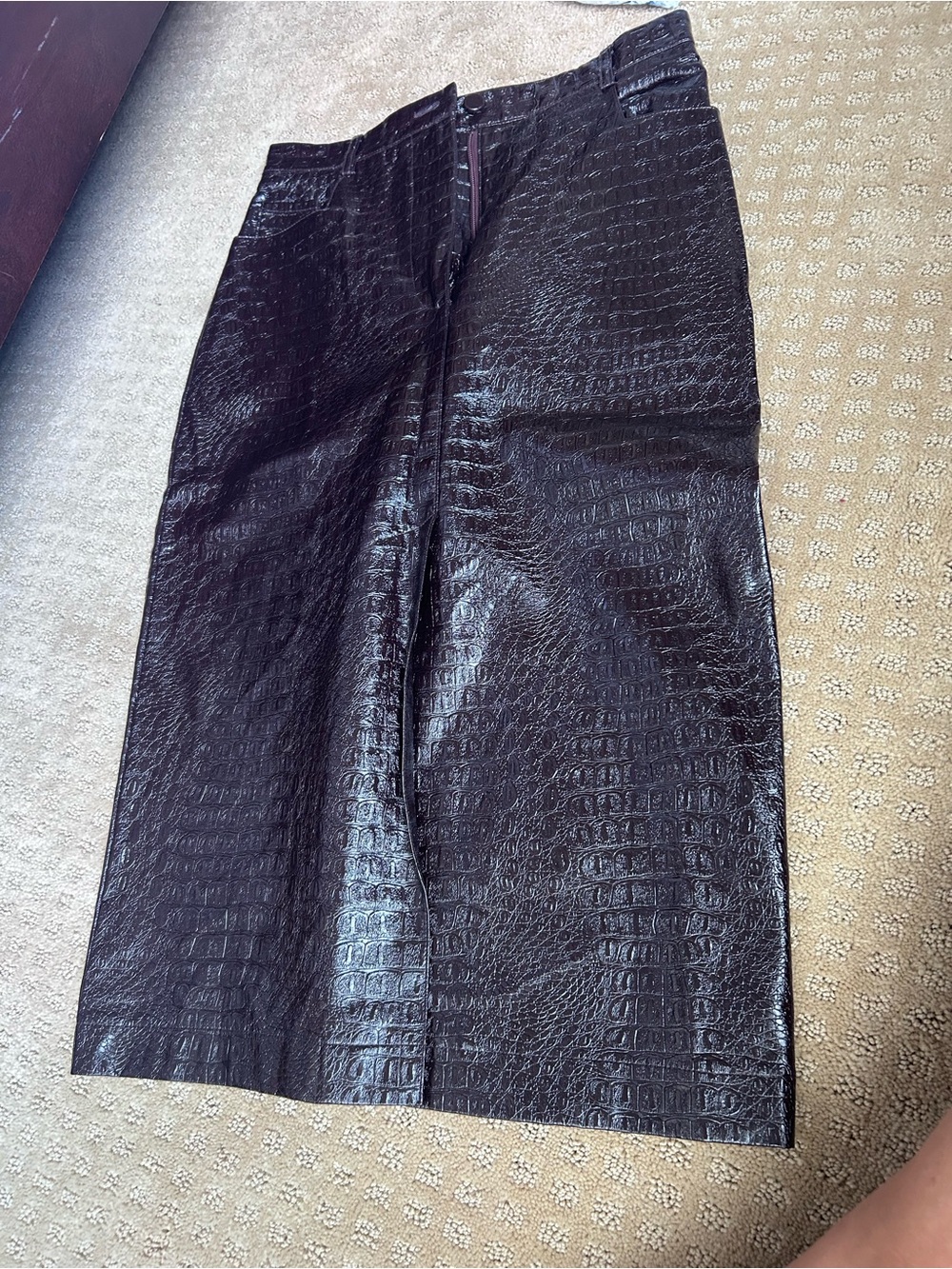 Topshop Women's Faux Crocodile Pencil Skirt in Dark Brown size 8